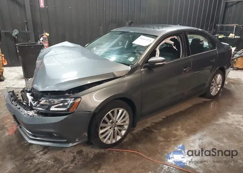 2016 Volkswagen Jetta 1.8T Sel from USA, damaged, VIN 3VWL17AJ4GM356174